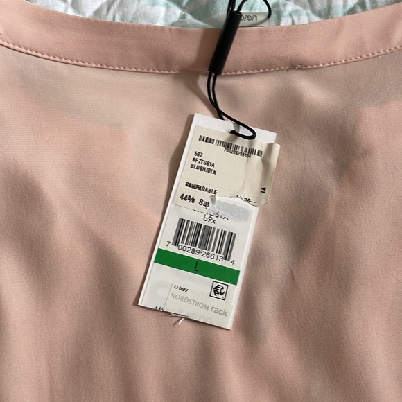 Calvin Klein Tipped Split Neck Tank Top - Picture 5 of 5